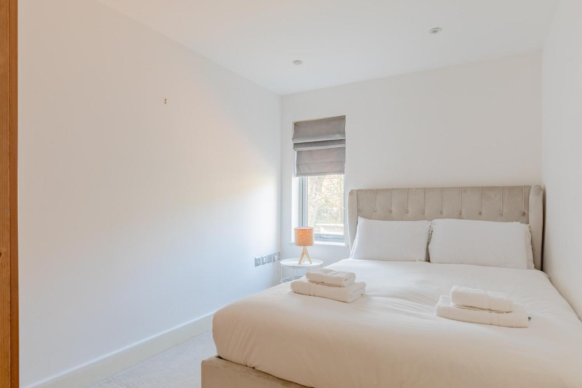 Stunningly Spacious 4bd Clapham North Londres