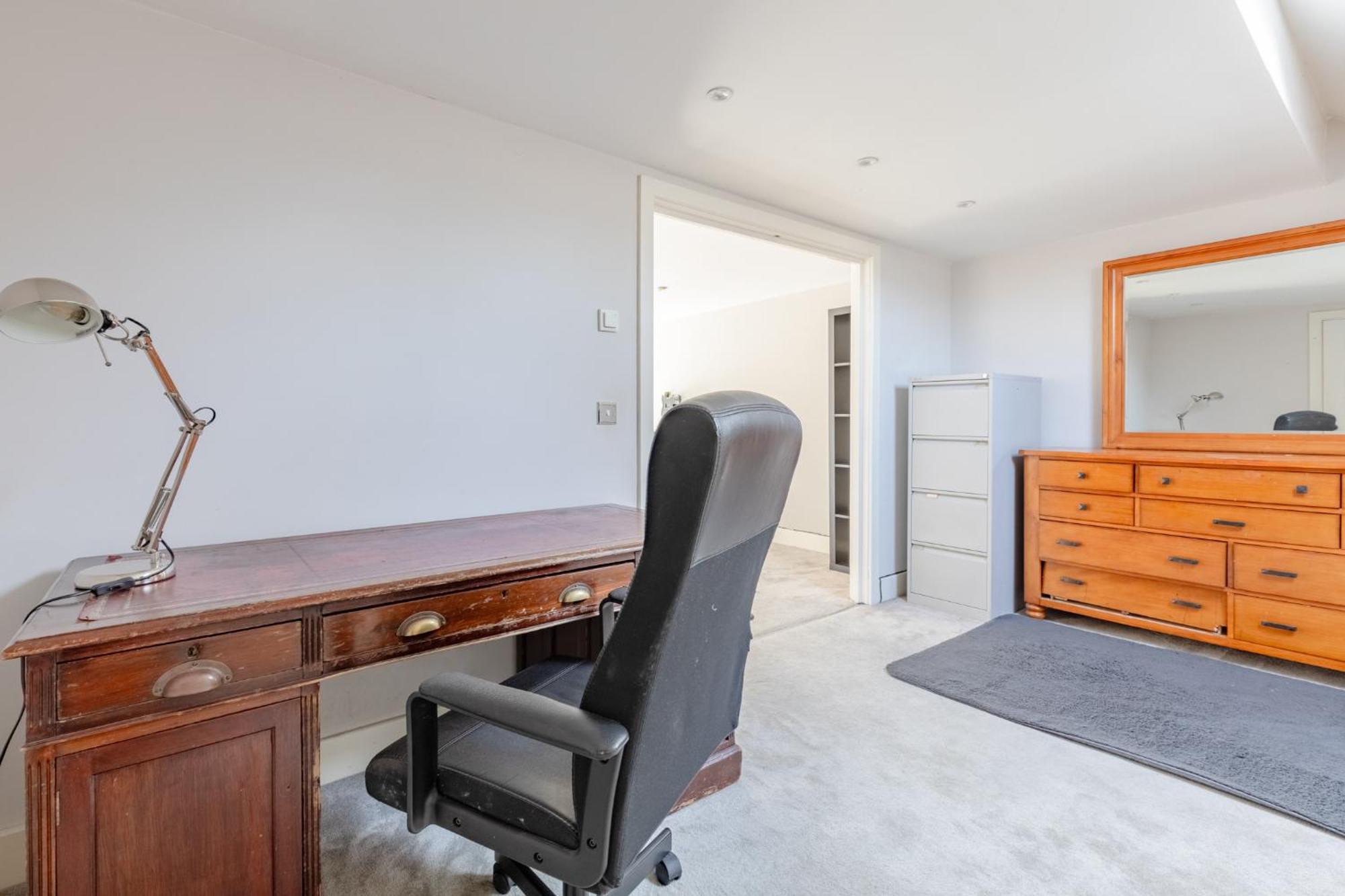 Stunningly Spacious 4bd Clapham North * Londres