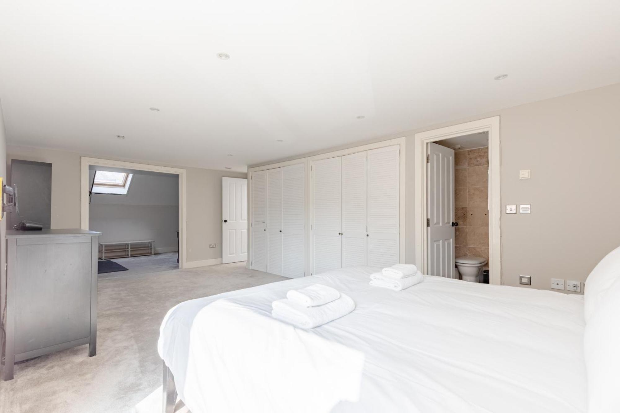 Apartamento Stunningly Spacious 4bd Clapham North Londres